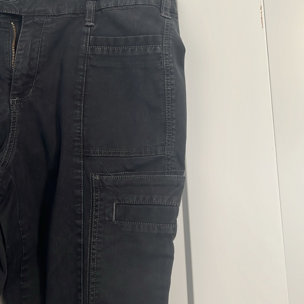 Anthropologie bought cargo pants size 30 - Picture 3 of 9